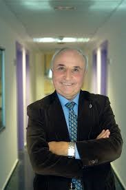 Prof. Luis Vázquez